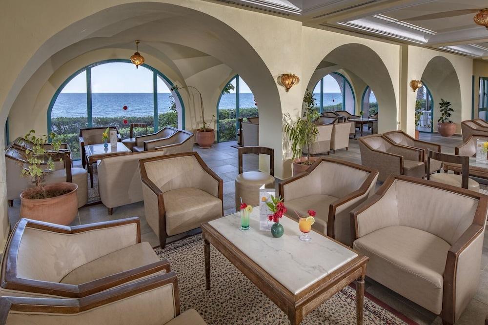 Oasis Marine Hotel Sangho Buitenkant foto