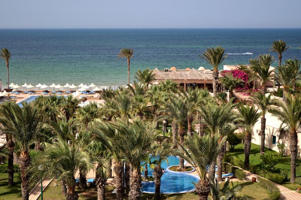 Oasis Marine Hotel Sangho Buitenkant foto