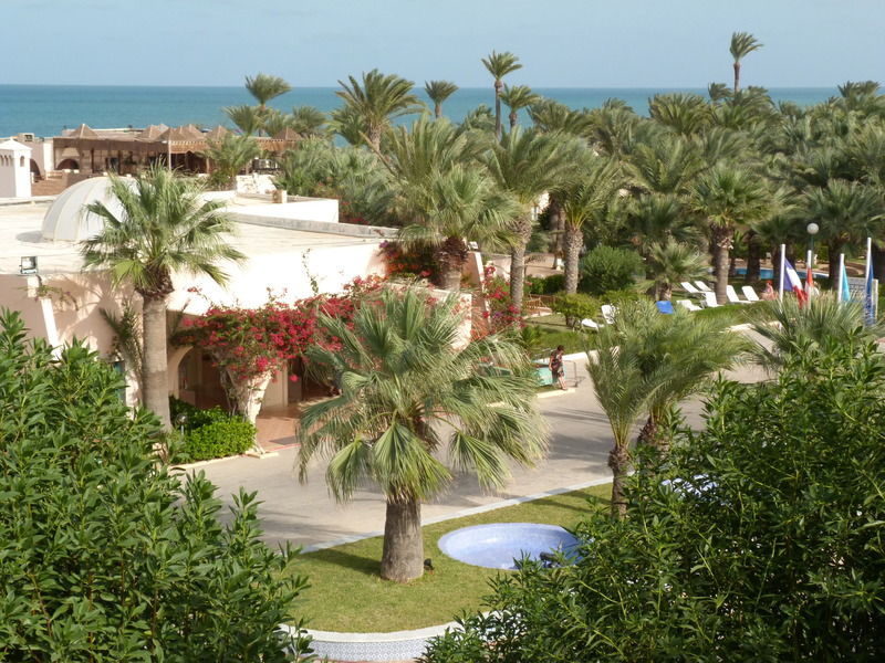 Oasis Marine Hotel Sangho Buitenkant foto