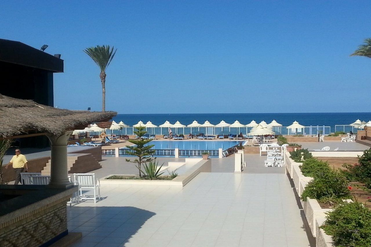 Oasis Marine Hotel Sangho Buitenkant foto